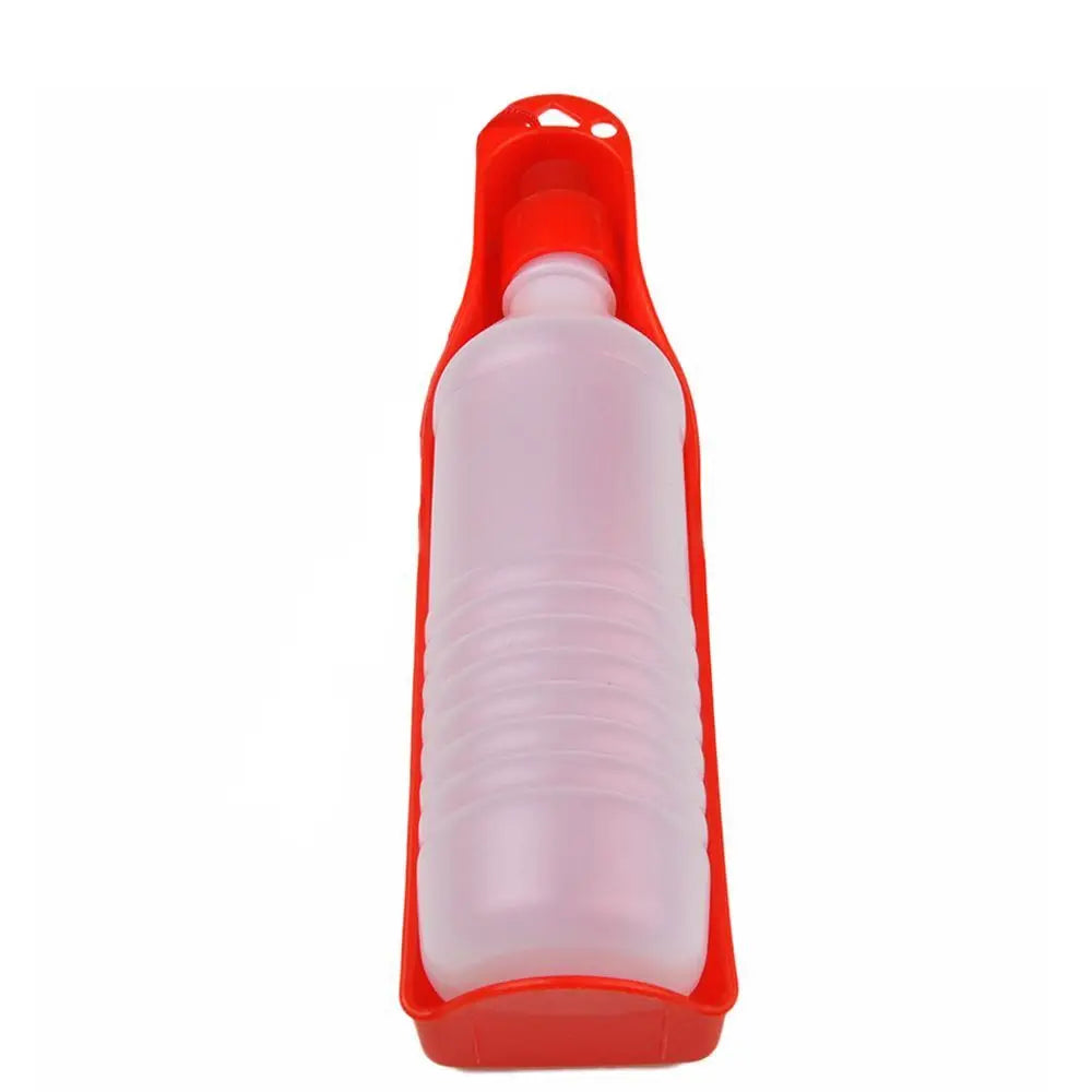 Borraccia da viaggio portatile per cani e gatti con ciotola integrata richiudibile, disponibile nei colori blu, verde, rosso e rosa, misure da 250ml a 750ml.