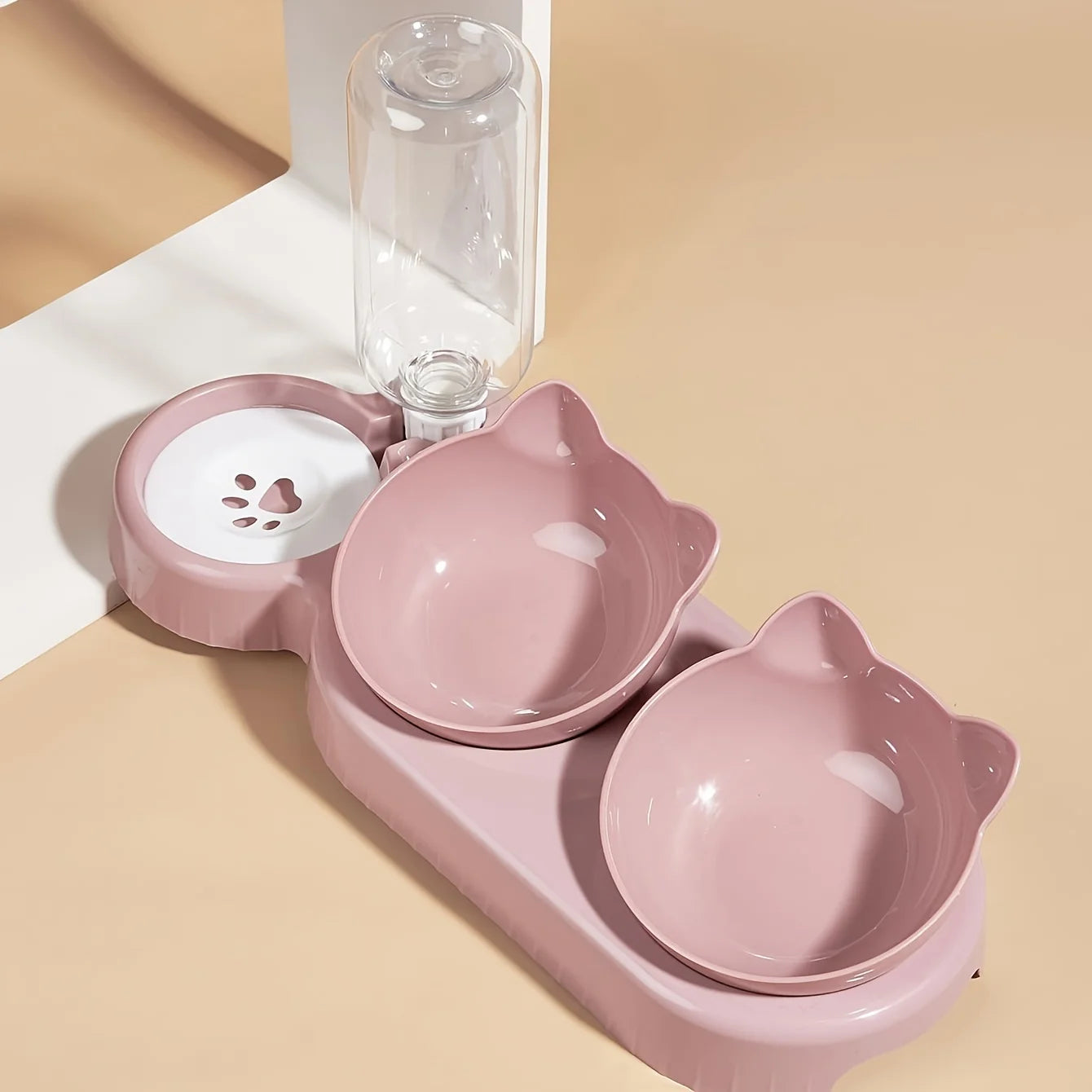 Ciotola tripla per gatti 3-in-1 con dispenser acqua automatico da 500ml, design a orecchie di gatto inclinato a 15 gradi per protezione cervicale, disponibile in Navy Blue, Gray, Pink e Blue.