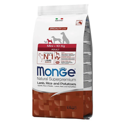 Croquetas de arroz y patatas Monge Natural Mini Adult Lamb para perros adultos Cordero
