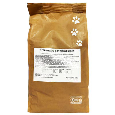 Sacco da 1,5kg di crocchette Partenopet Sterilised Cat Light al maiale per gatti sterilizzati, alimento naturale pressato a freddo prodotto in Italia, senza conservanti né coloranti.