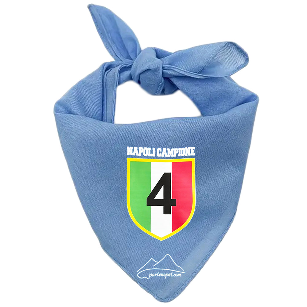 Bandana per cani con la scritta Napoli Campione e lo scudetto tricolore con il numero 4 all'interno di colore azzurra 