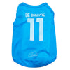 Maglietta blu azzurra per cani con scritta De Bruyne 11 bianca, abbigliamento sportivo per animali domestici tifosi del Napoli.