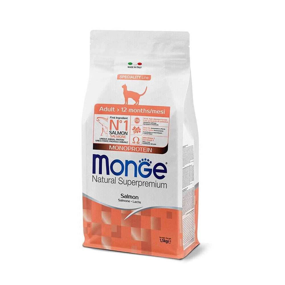 Busta di crocchette per gatti adulti monoproteiche al salmone marca Monge da 1,5 kg