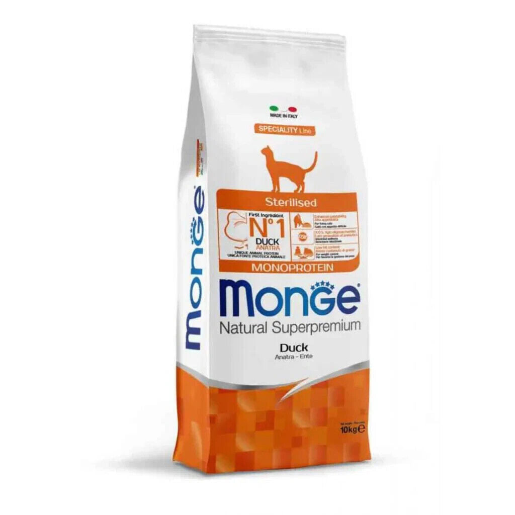 Busta di crocchette per gatti sterilizzati all'anatra monoproteiche marca Monge da 10 kg