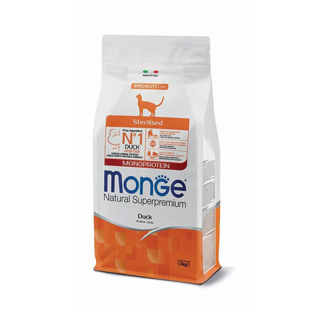 Busta di crocchette per gatti sterilizzati all'anatra monoproteiche marca Monge da 1,5 kg