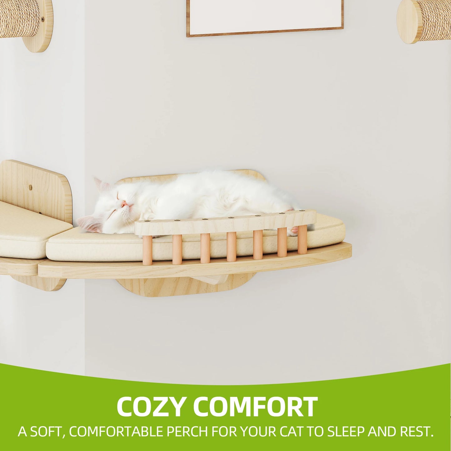 Percorso a parete per gatti in legno composto da 7 pezzi: mensole angolari, scale per arrampicata e tiragraffi verticali fissati al muro, design moderno salvaspazio.