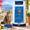 Gatto adulto accanto al sacco Partenopet Cat Adult Manzo Pollo 20 kg