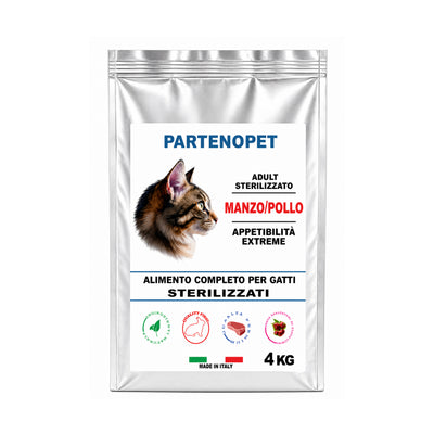 Sacco di crocchette Partenopet per gatti sterilizzati al gusto manzo e pollo, formula light per il controllo del peso con il 12% di grassi e ricca di taurina, 100% Made in Italy.