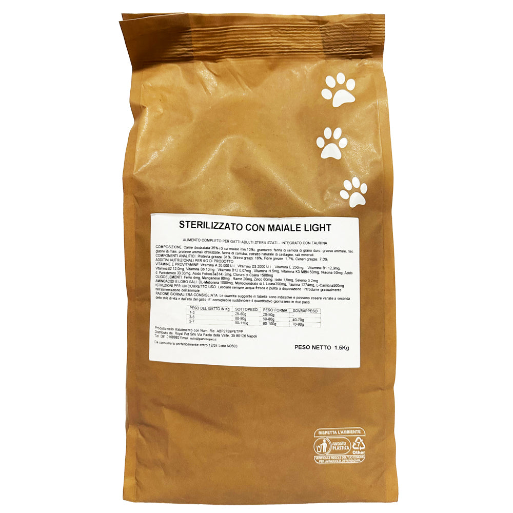 Sacco da 1,5kg di crocchette Partenopet Sterilised Cat Light al maiale per gatti sterilizzati, alimento naturale pressato a freddo prodotto in Italia, senza conservanti né coloranti.