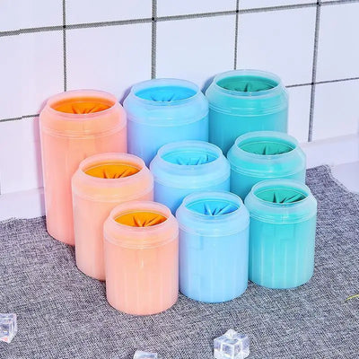 Tazza Lavapiedi Portatile per Cani e Gatti | Spazzola Pulisci Zampe in Silicone Morbido | Accessorio Toelettatura Veloce Taglie S, M, L