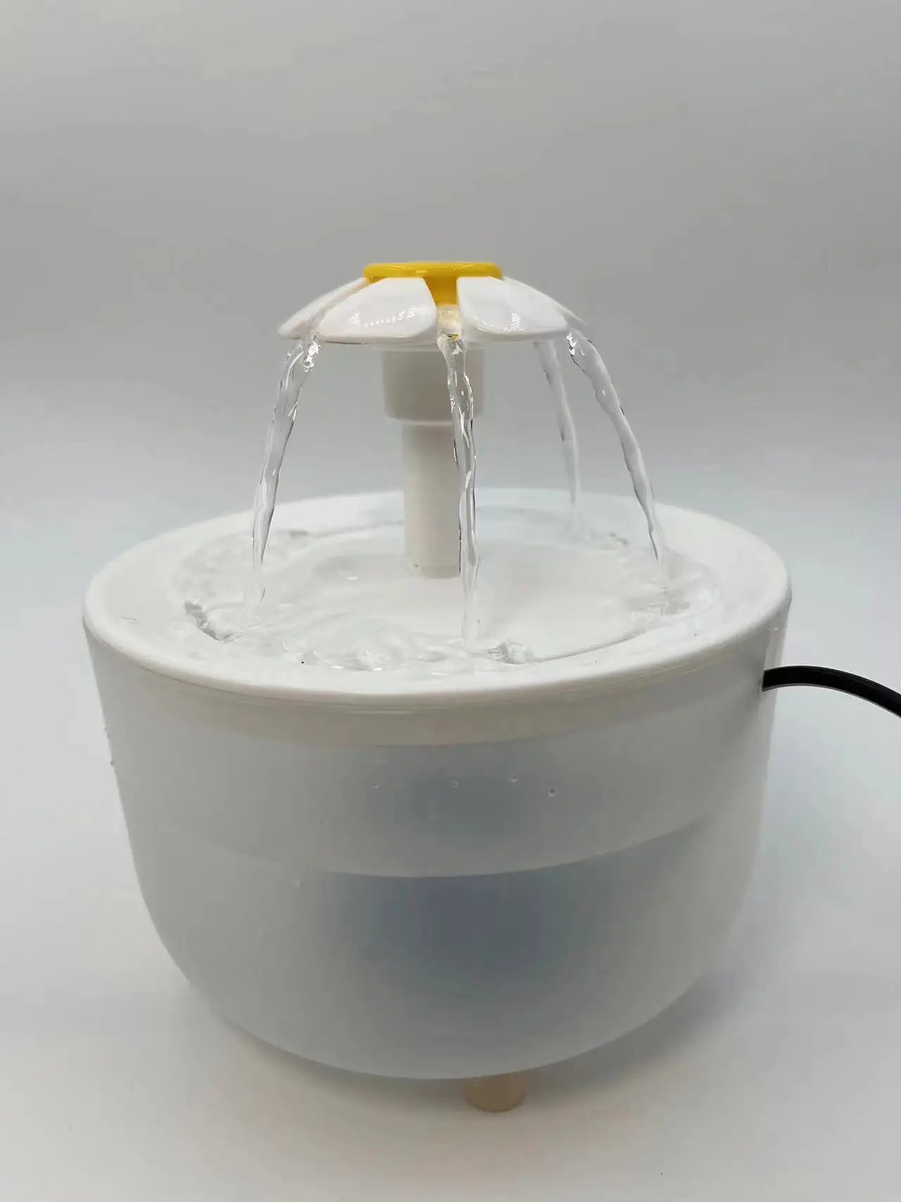 Fontanella Automatica per Gatti 1,2 L con Filtro – Distributore Acqua USB Silenzioso a Ricircolo