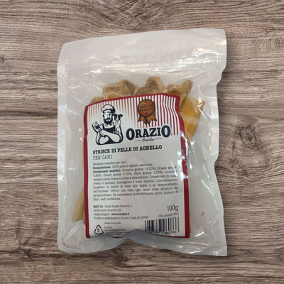 Busta di strisce di pelle di agnello essiccate per cani marca Orazione da 100 g