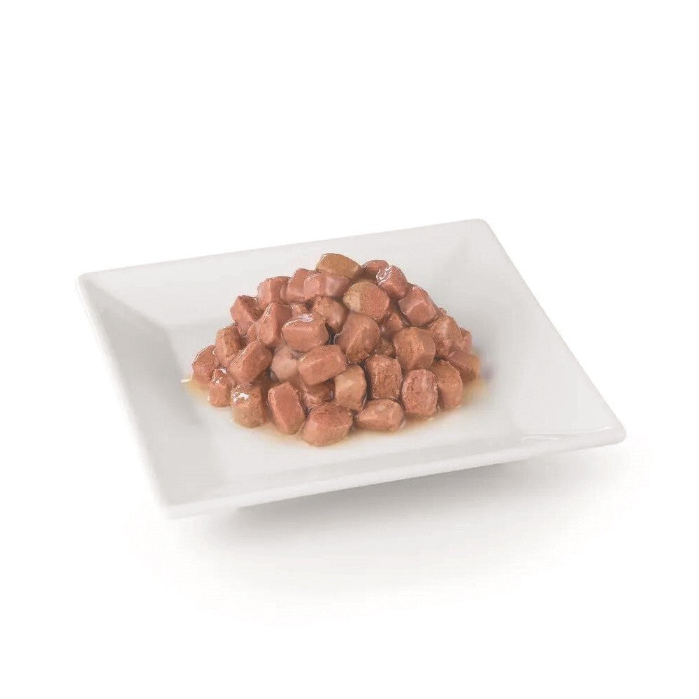 Confezione da 4 bustine di alimento umido al tacchino per gatti sterilizzati Trainer da 85 g cad.
