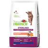 Busta di crocchette per gatti sterilizzati al salmone e mirtillo rosso Trainer da 3 kg